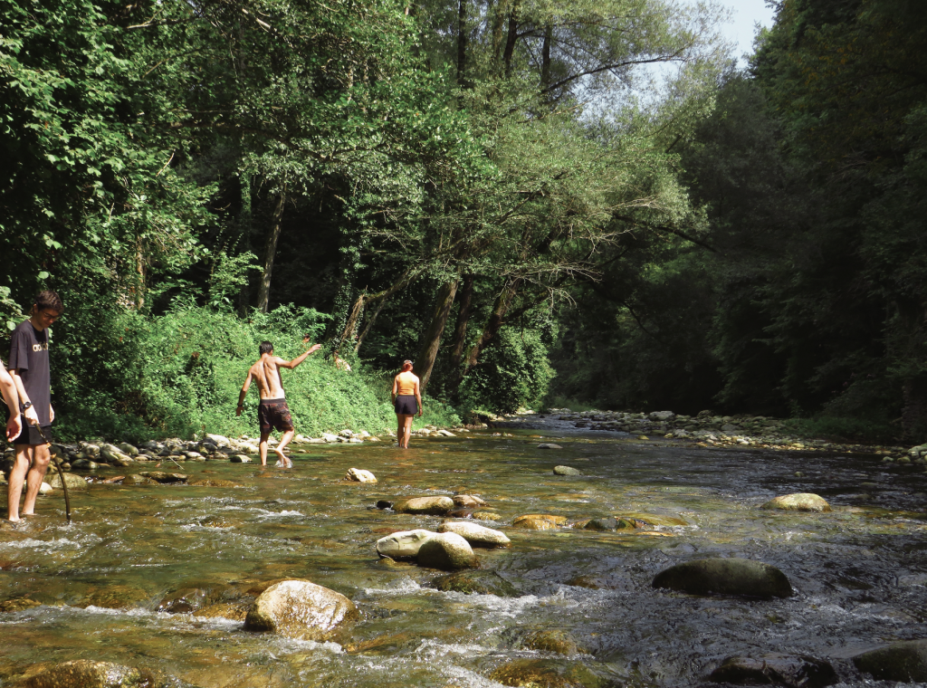 Afterwork, verano, pirineo, rio ter, comunidad, coliving rural, gerona, Barcelona, coworking teletrabajo